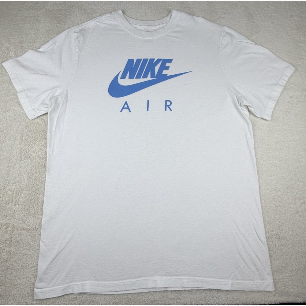 Nike Air Futura‎ Men's Short Sleeve T-Shirt White/Carolina Blue Men's Size L-EUC